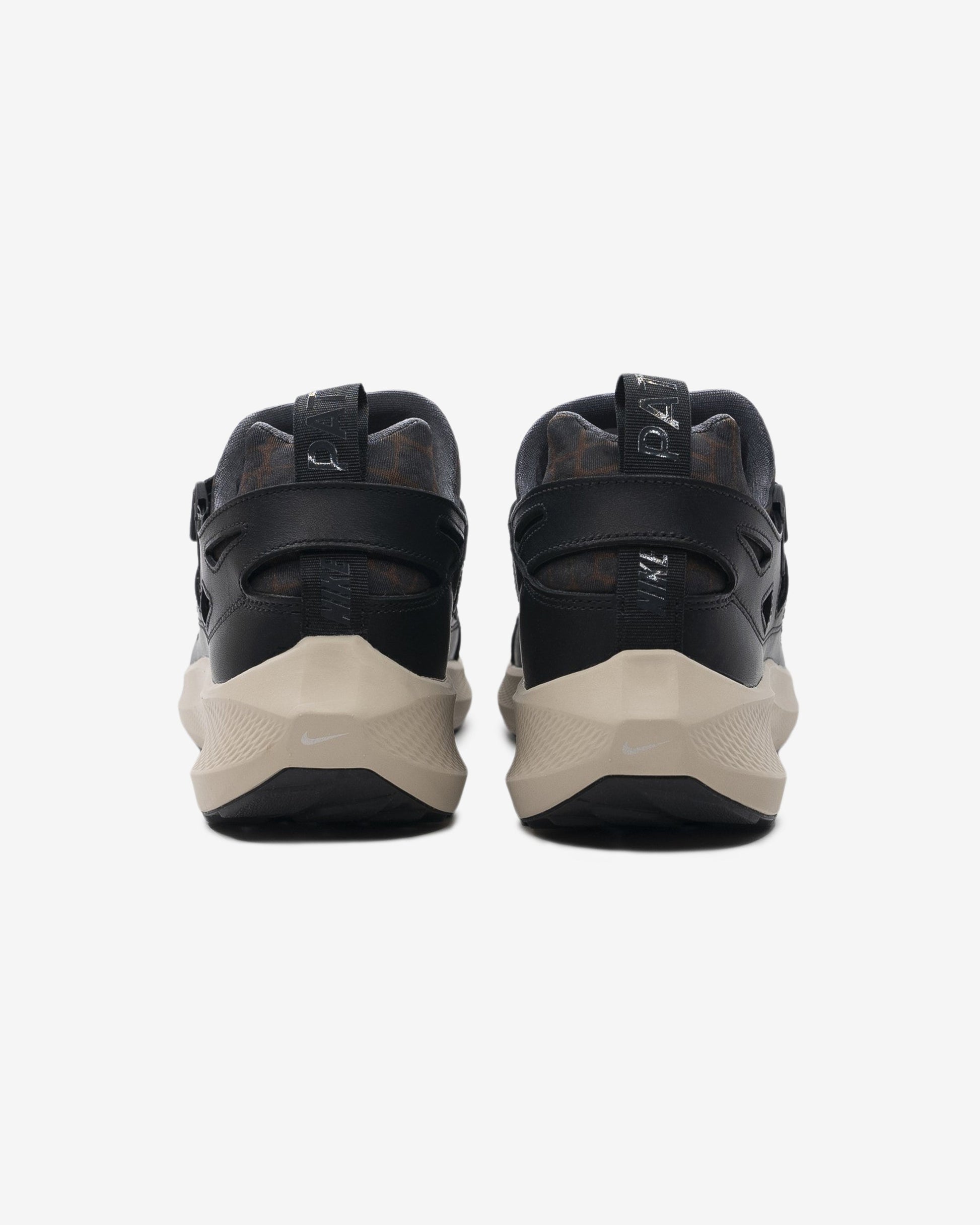 NIKE X PATTA AIR HUARACHE - BLACK/ COOLGREY/ SANDDRIFT