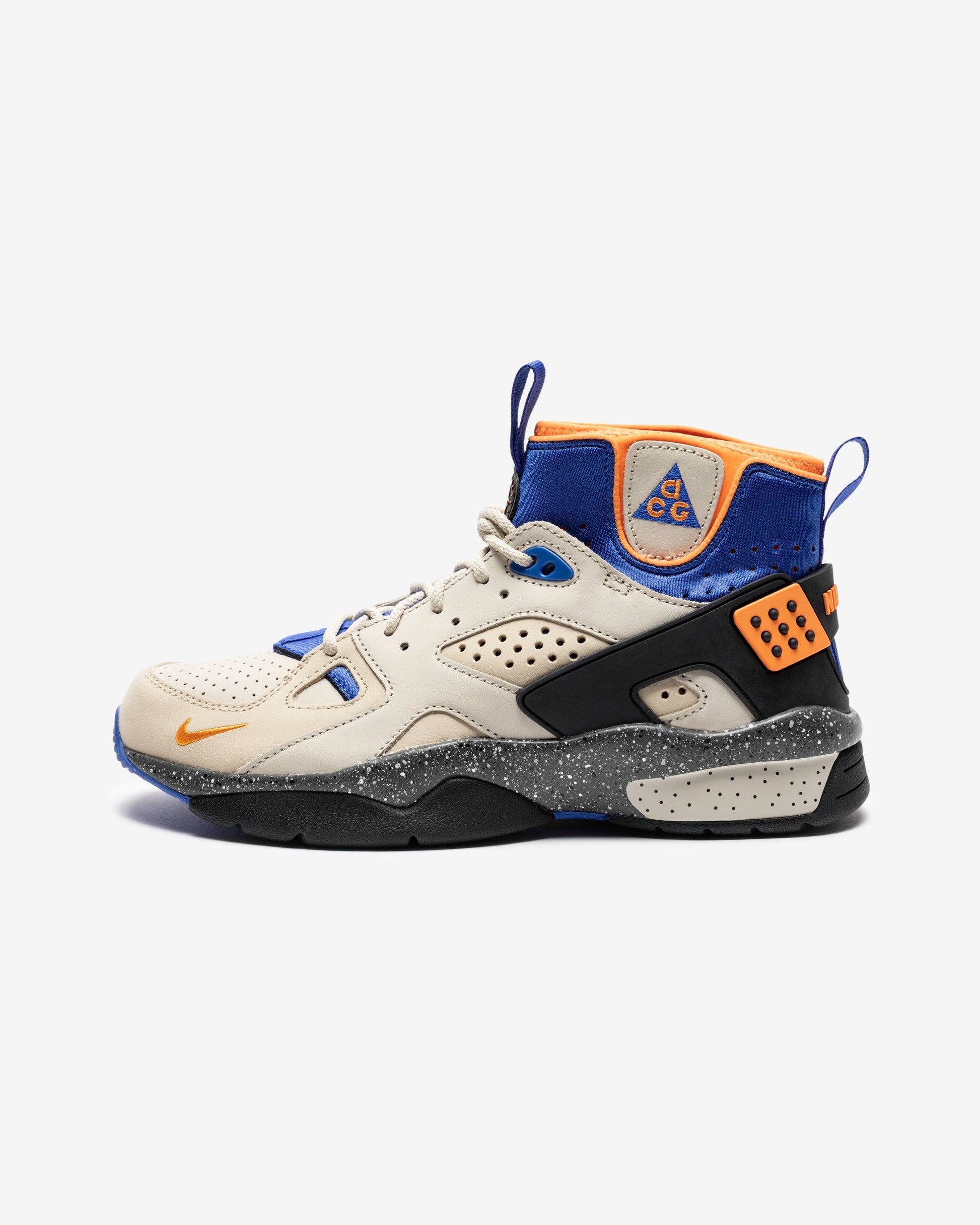 NIKE ACG AIR MOWABB - BIRCH/ BRIGHTMANDARIN/ HYPERROYAL/ RATTAN