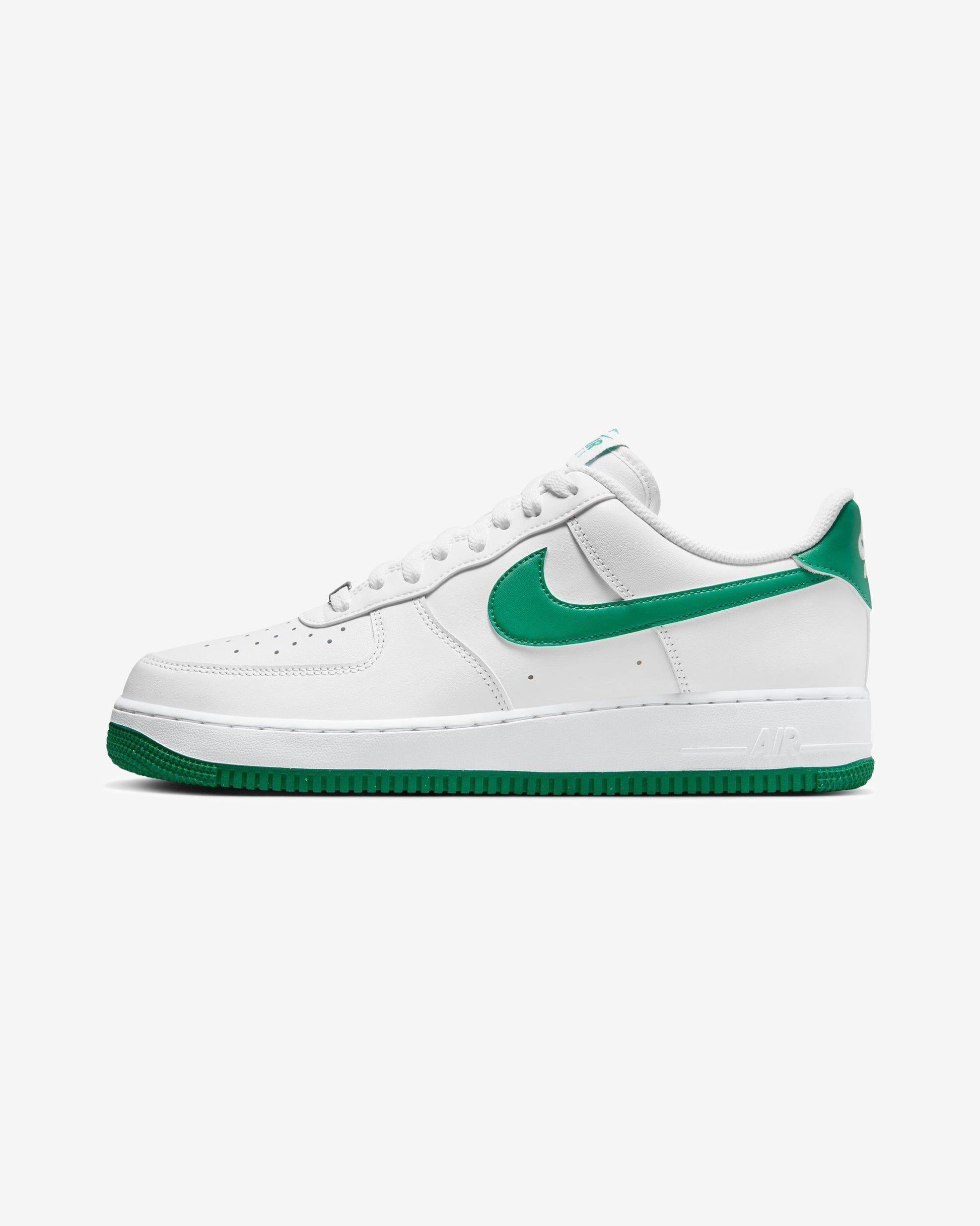 NIKE AIR FORCE 1 '07 - WHITE/ MALACHITE