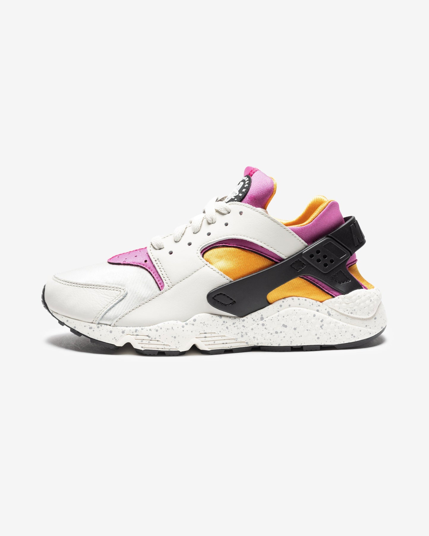 NIKE AIR HUARACHE - LIGHTBONE/ LETHALPINK/ UNIVERSITYGOLD