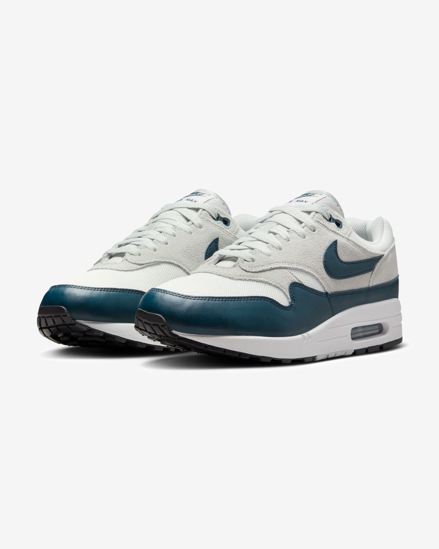 NIKE AIR MAX 1 ESSENTIAL - SUMMITWHITE/ ARMORYNAVY