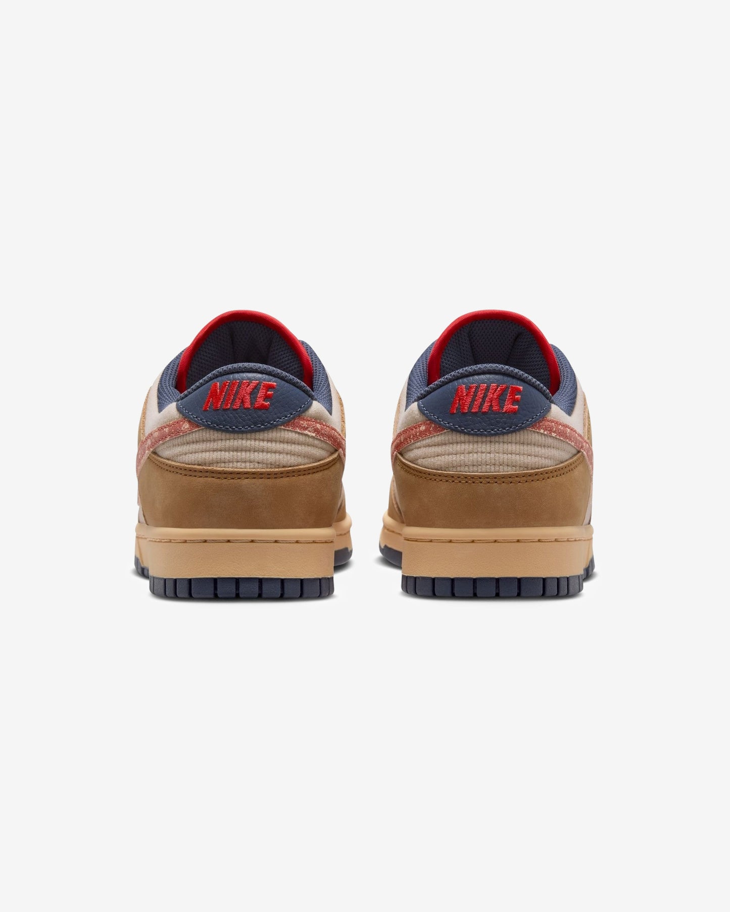 NIKE DUNK LOW RETRO SE - WHEAT/ BURNTSUNRISE