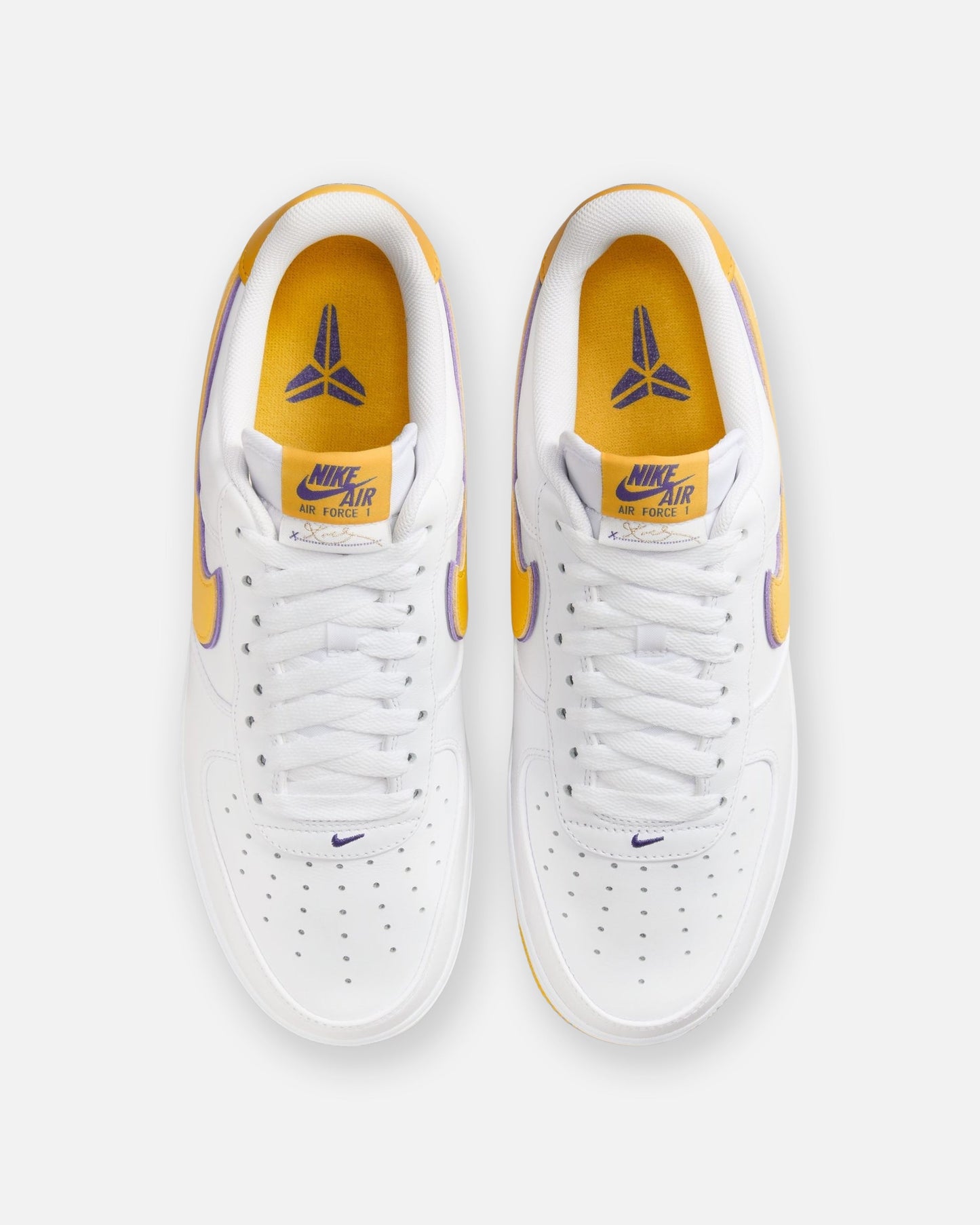 NIKE X KOBE BRYANT AIR FORCE 1 LOW RETRO - WHITE