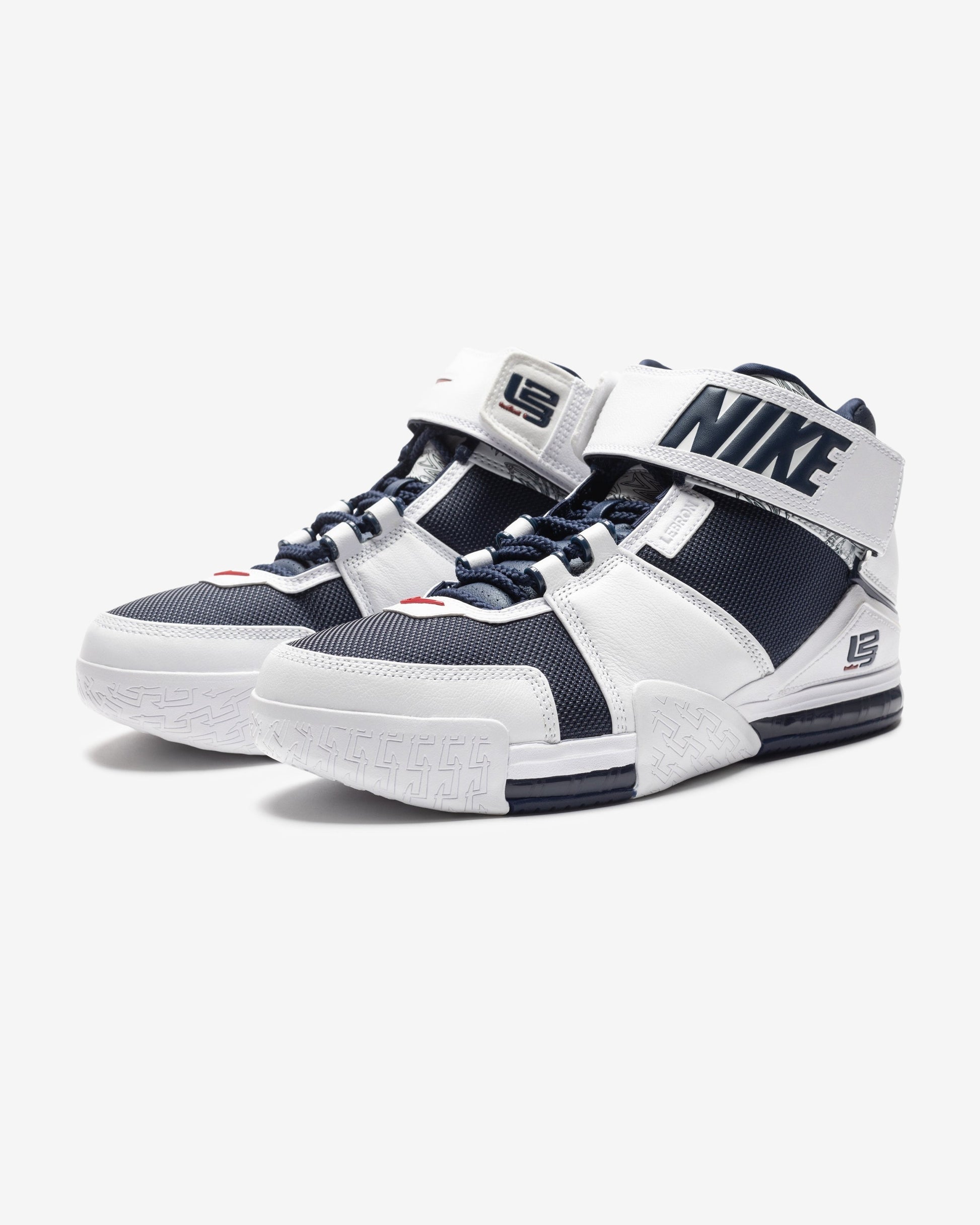 NIKE ZOOM LEBRON 2 - WHITE/ MIDNIGHTNAVY/ VARSITYCRIMSON