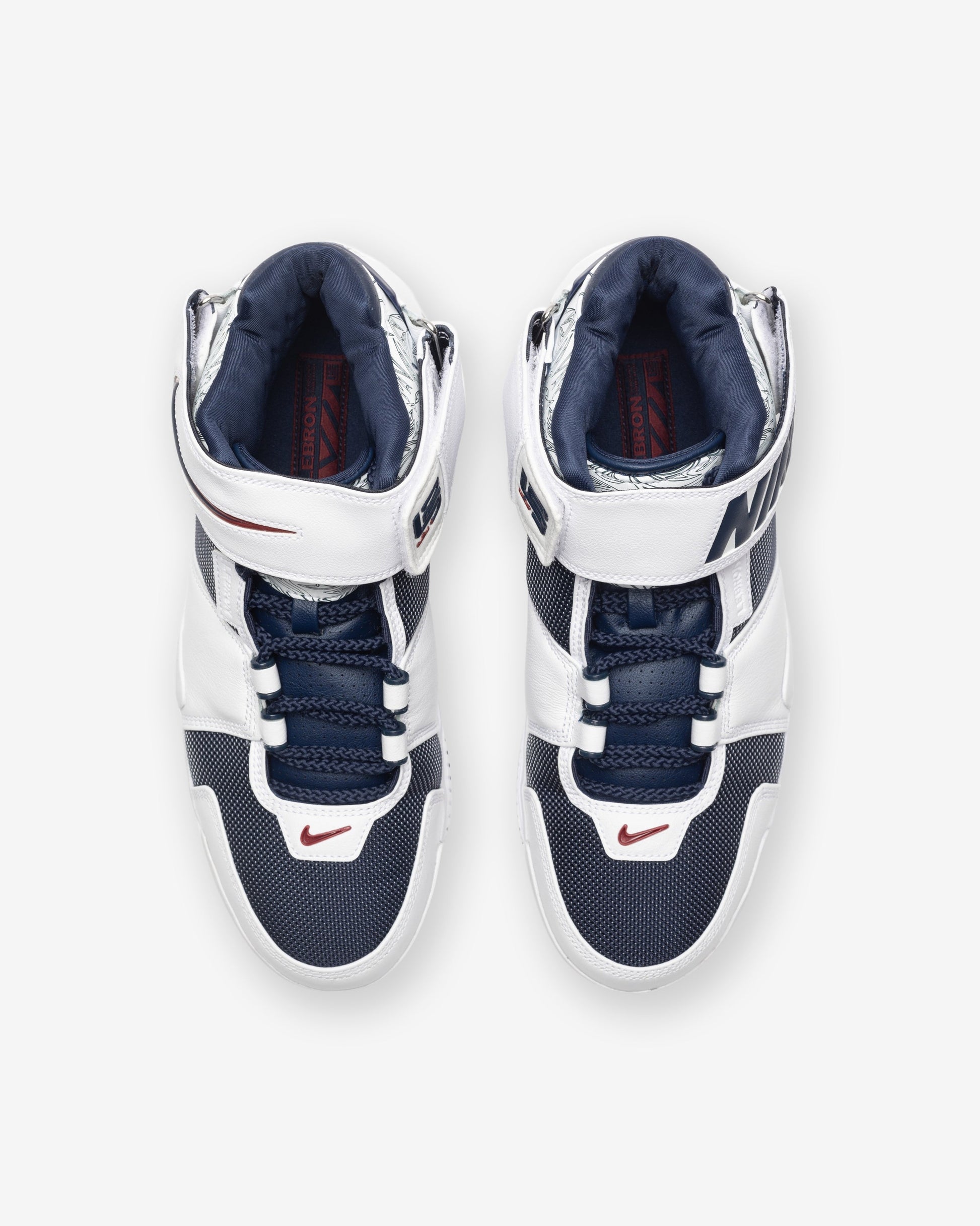 NIKE ZOOM LEBRON 2 - WHITE/ MIDNIGHTNAVY/ VARSITYCRIMSON