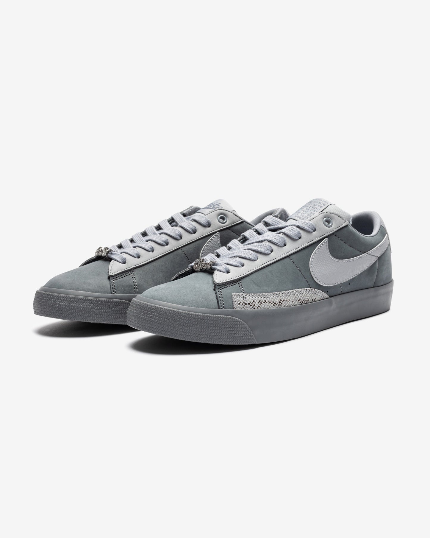 NIKE SB X FPAR ZOOM BLAZER LOW - COOLGREY/ WOLFGREY