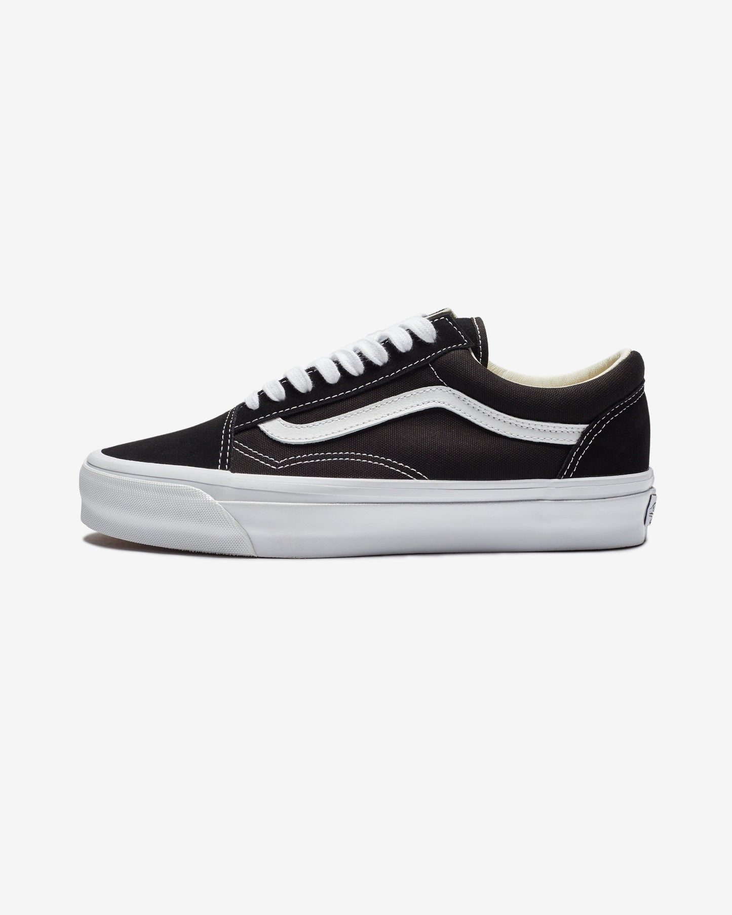 VANS PREMIUM OLD SKOOL 36 - BLACK/ WHITE